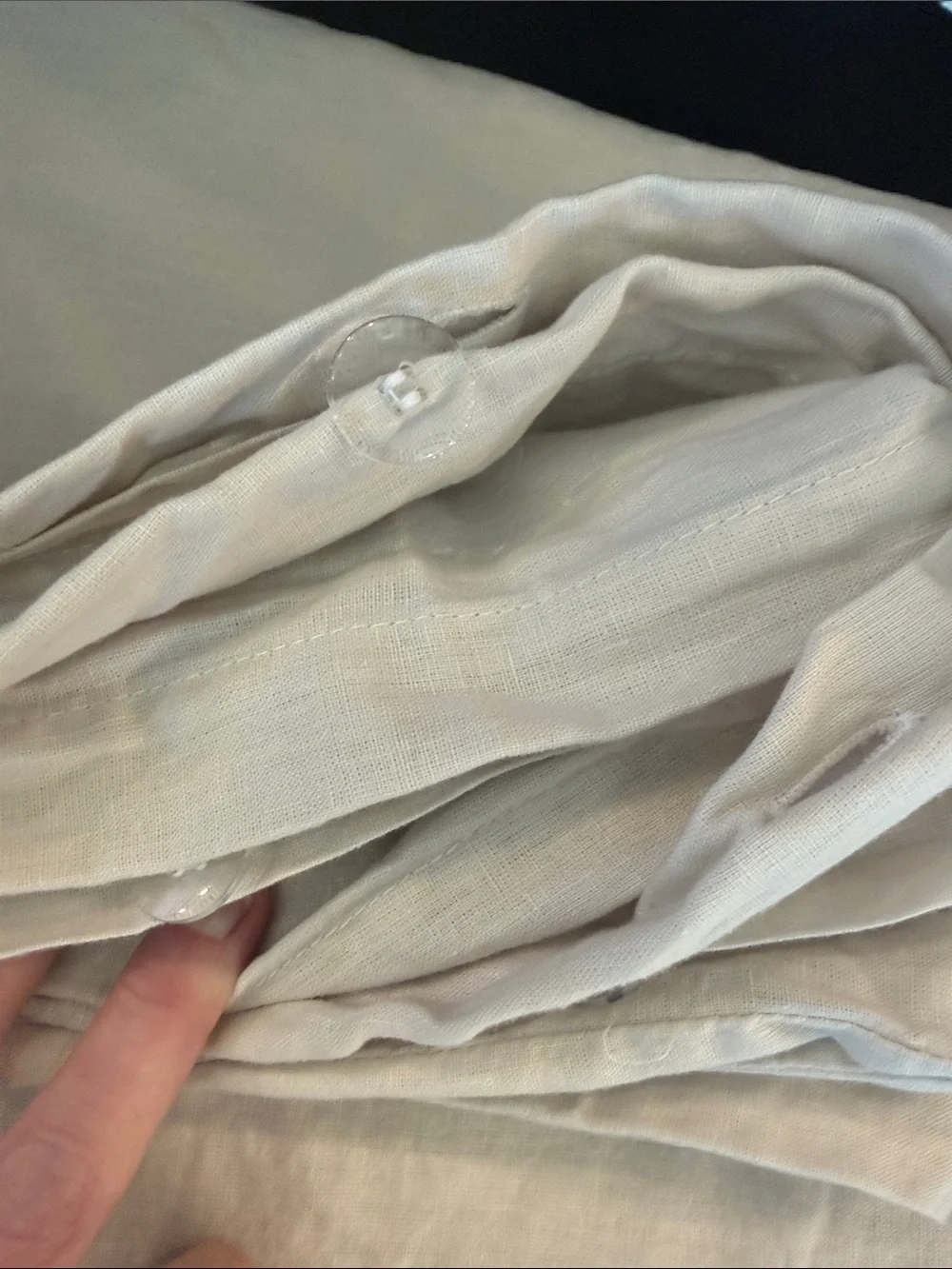 Quince European Linen Duvet Cover – Full/Queen – Sand/Cream – Good Return Cond
